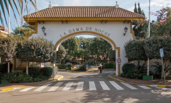Precioso Apartamento Puerto Banus 마르베야 외부 사진
